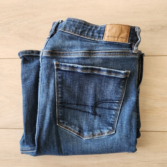 American Eagle Next Level Stretch Hi Rise Flare Jean Womens Size 12 Dark Wash - Picture 9 of 9